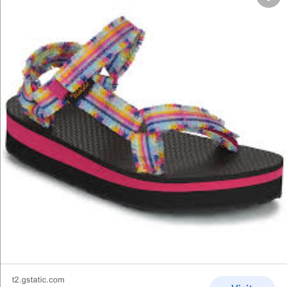 Girl’s Teva sandals